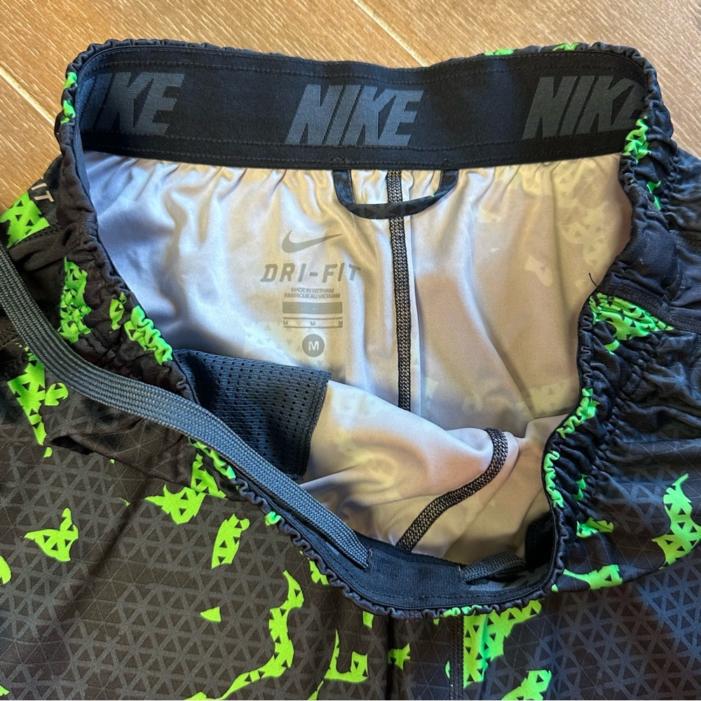 Nike Men's Athletic Shorts in Black and Neon Green - Picture 2 of 3